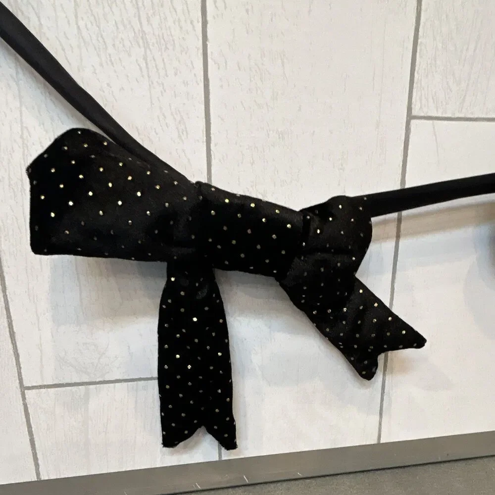 Ashland Velvet Black with Gold Polka Dot Bow Garland Door Decoration, 6 Ft